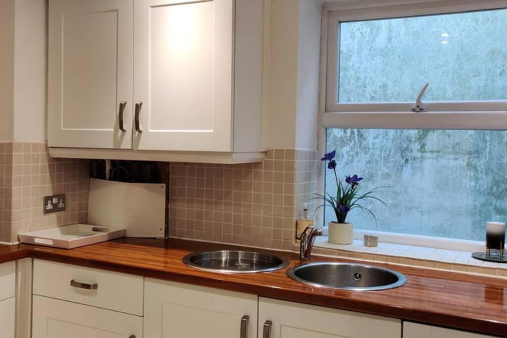 Extremely Well Located Seafront 1 Bedroom Apartment In Brighton Exteriör bild